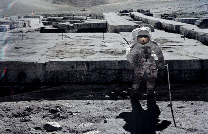 luna-contado-videos-portada astronauta superficie lunar